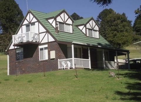 Rosella Retreat - Holiday Home - Accommodation in Brisbane 5