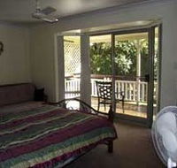 Bowerbird House - Holiday Home - Accommodation in Brisbane