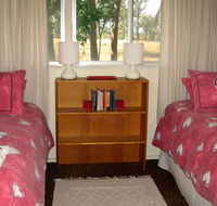 Flag Springs Bush Retreat - Accommodation in Brisbane