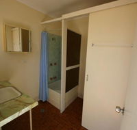 Nanango Caravan and Motorhome Park - Accommodation in Brisbane