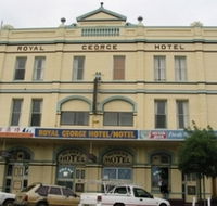 Royal George Motel Hotel - Accommodation in Brisbane