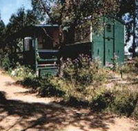 Uhuru Chalets - Accommodation in Brisbane