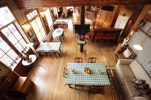 Carter Cottages - Accommodation in Brisbane 2