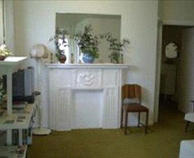 Champis & Cheese Cottage - Accommodation in Brisbane 0