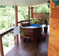 Ravensbourne Escape Holiday Cottages - Accommodation in Brisbane