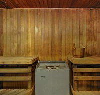 Golden Shores Holiday Club - Accommodation in Brisbane