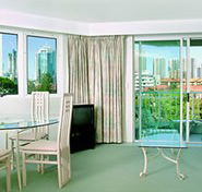 Emerald Apartments - Accommodation in Brisbane