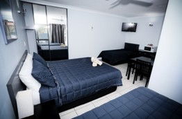 Miami Shore Motel - Accommodation in Brisbane 2