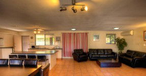 Miami Shore Motel - Accommodation in Brisbane 4