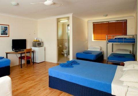 Motel Sundale - Accommodation in Brisbane 1