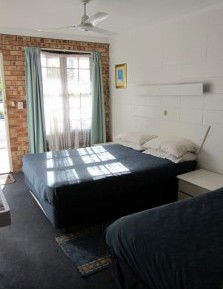 Surf Street Motel - Accommodation in Brisbane 0
