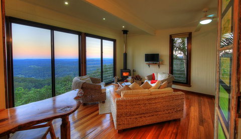 At Remingtons B & B - Accommodation in Brisbane 3