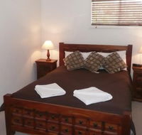Beachside Holiday Units - Accommodation in Brisbane