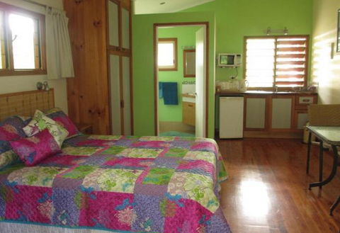 Clifton Beach Retreat - Accommodation in Brisbane 2