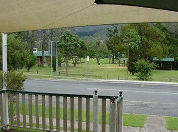 Canungra Motel - Accommodation in Brisbane 2