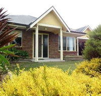 Seashells Apartment - Unit 1 - Accommodation in Brisbane