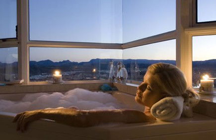 2nd Avenue Beachside Apartments - Accommodation in Brisbane 3