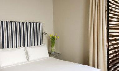 Hotel Dive - Accommodation in Brisbane 3