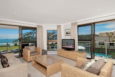 Bayview Beachfront Apartments - Accommodation in Brisbane 3