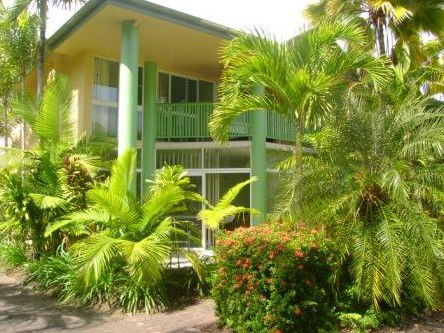 A Tropical Nite - Accommodation in Brisbane 0
