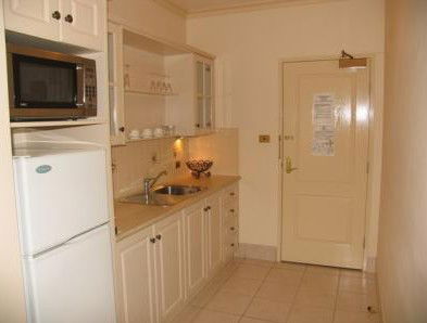The Lawson Motor Inn - Accommodation in Brisbane 3