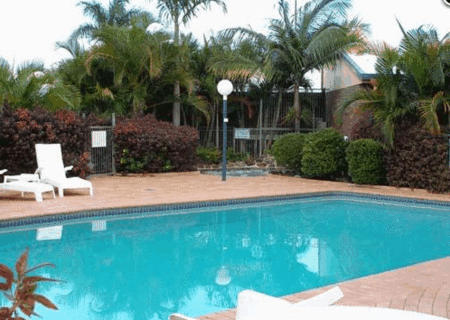 SMART MOTELS BERT HINKLER - Accommodation in Brisbane