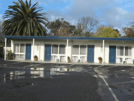 Econo Lodge Hacienda Motel - Accommodation in Brisbane 2