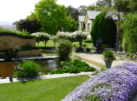 Lochinvar - Accommodation in Brisbane
