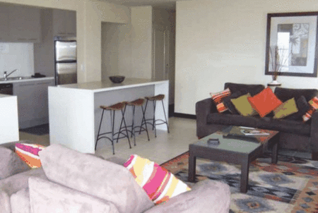 Bahia Beachfront Apartments - Accommodation in Brisbane 2
