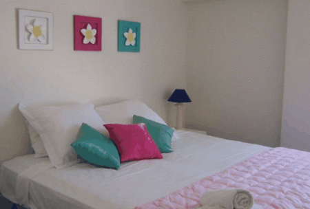 Bahia Beachfront Apartments - Accommodation in Brisbane 3