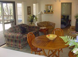 Lakeview Cottage - Accommodation in Brisbane 5