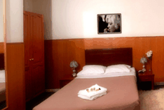Holiday Lodge - Accommodation in Brisbane