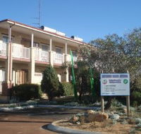 Baywatch Manor Resort - Accommodation in Brisbane