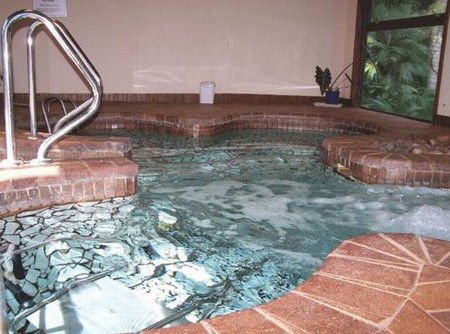 Mapleton QLD Accommodation in Brisbane