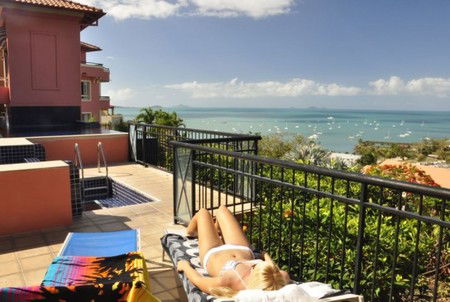 Martinique Whitsunday - Accommodation in Brisbane 2