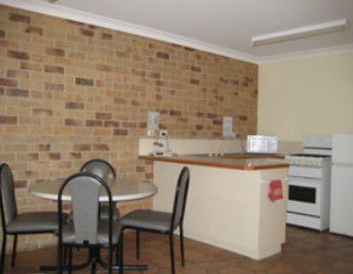 Crows Nest Motel - Accommodation in Brisbane 1