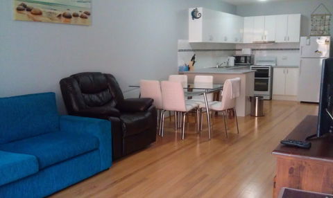 The Coasters Motel - Accommodation in Brisbane 1