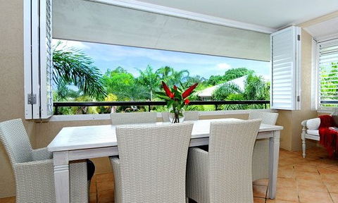 Cayman Villas Port Douglas - Accommodation in Brisbane 0