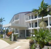L'Amor Holiday Apartments - Accommodation in Brisbane