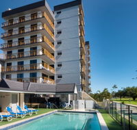 Coral Towers Holiday Apartments - Accommodation in Brisbane