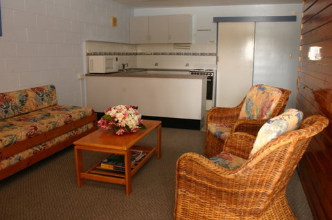 Sky View Coastal Luxury Units - Accommodation in Brisbane 3