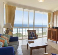 Whale Watch Ocean Beach Resort - Accommodation in Brisbane