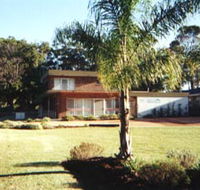 Seaview Holiday Apartments - Accommodation in Brisbane