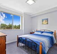 Lakeside Waterfront Apartment 18 - Accommodation in Brisbane