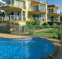 A Baywatch Apartments - Accommodation in Brisbane