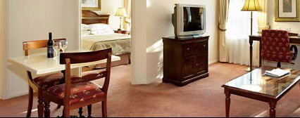Canterbury International Hotel - Accommodation in Brisbane 1