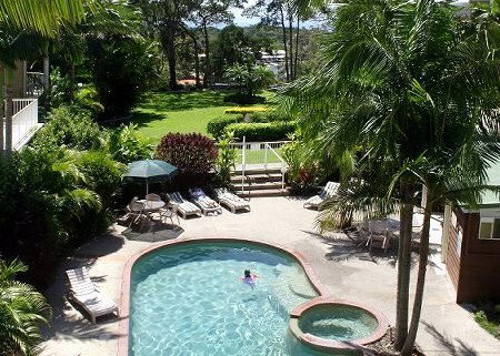 Macquarie Lodge Luxury Apartments - Accommodation in Brisbane 3