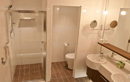 Taylors Lakes Hotel Motel - Accommodation in Brisbane 2