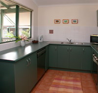 Cocos Beach Bungalows - Accommodation in Brisbane