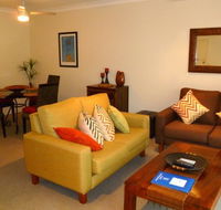 Miami Beachside Apartments - Accommodation in Brisbane